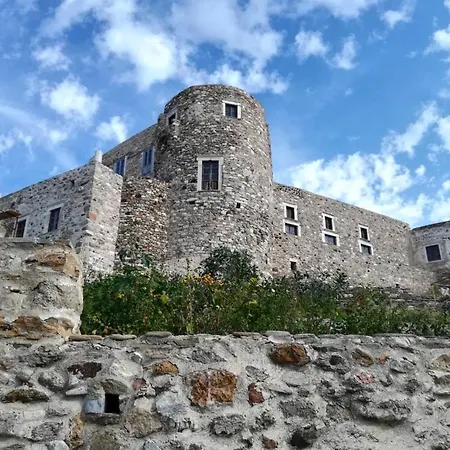 Feriehus A V G E R I N O S Naxos *