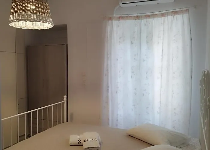 A V G E R I N O S Naxos Holiday home Naxos City