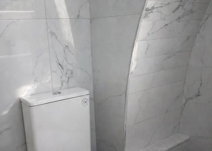 A V G E R I N O S Naxos *